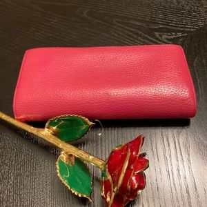 Gucci Zippy Wallet